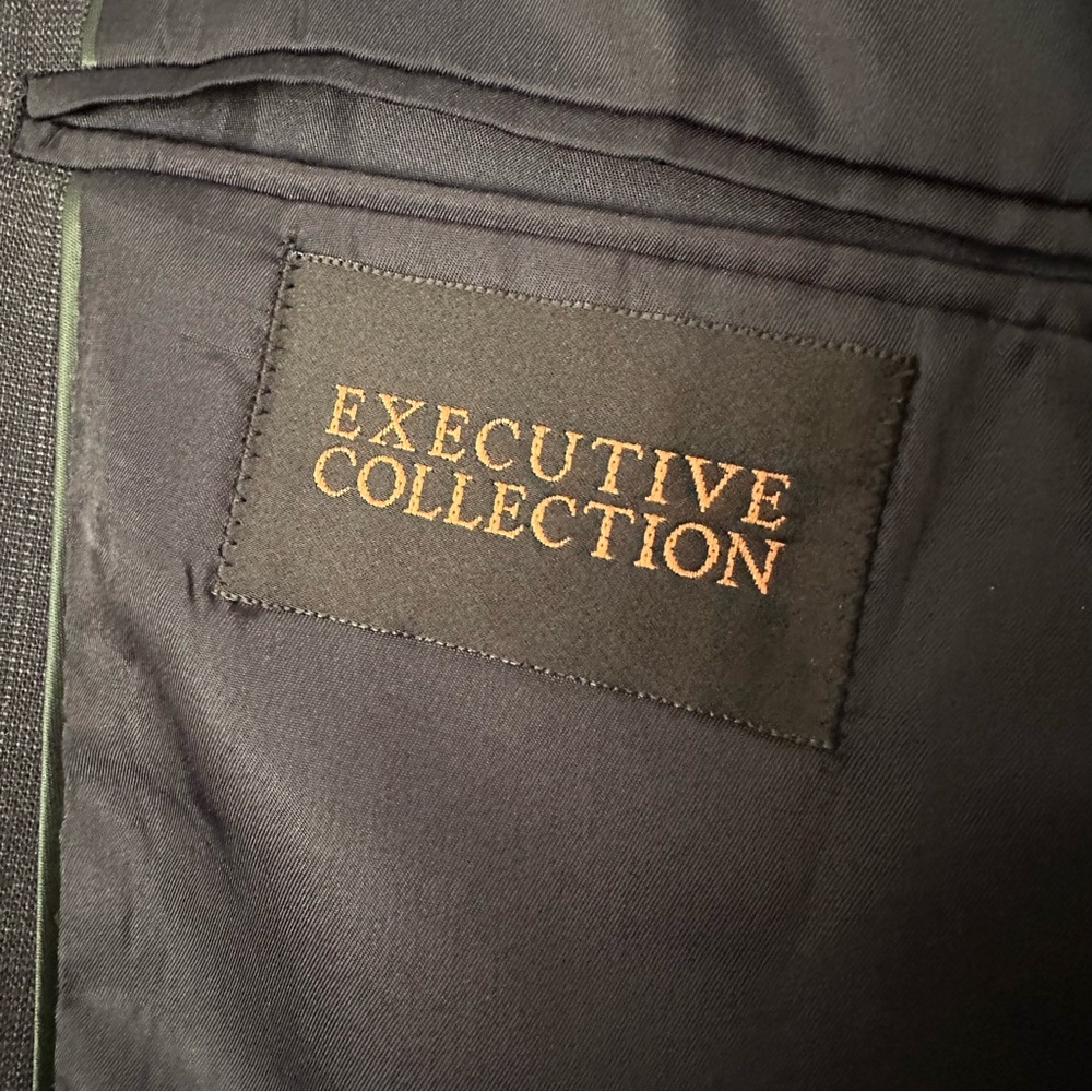 Executive Collection Single-Breasted Suit Jacket‎ Only | Black - Picture 7 of 9